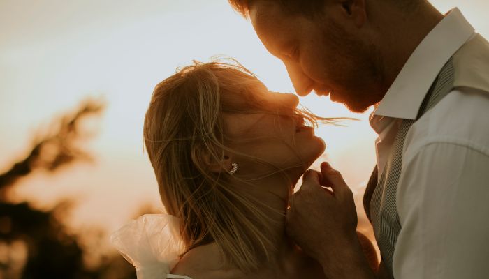 sa-nu-minti-femeia-care-crede-in-tine