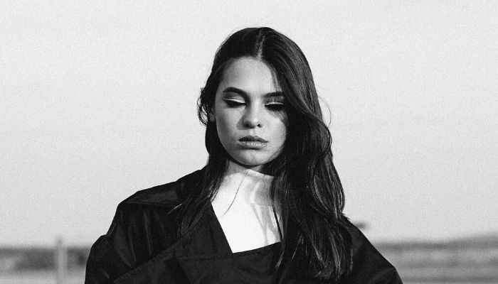 alegere-sa-fii-singura