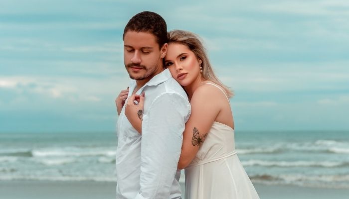 meriti-sa-fii-cu-omul-care-nu-va-fugi