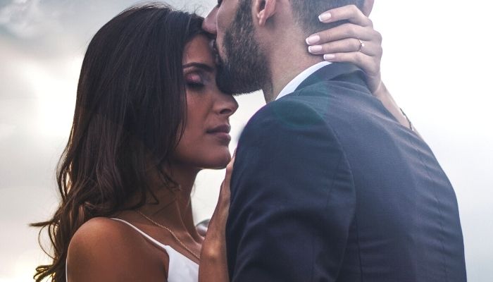 barbat-matur-emotional