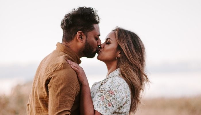 barbatii-maturi-nu-vor-insela