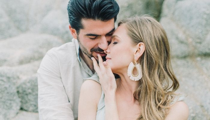 o-singura-femeie-barbat-matur