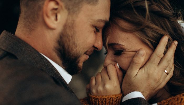 semne-barbat-indragostit